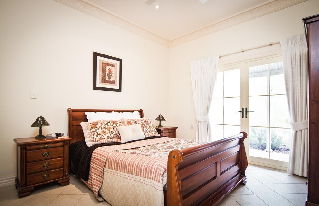טנודה Barossa Vineyard Cottages מראה חיצוני תמונה