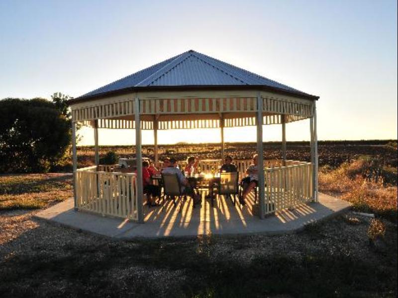 טנודה Barossa Vineyard Cottages מראה חיצוני תמונה